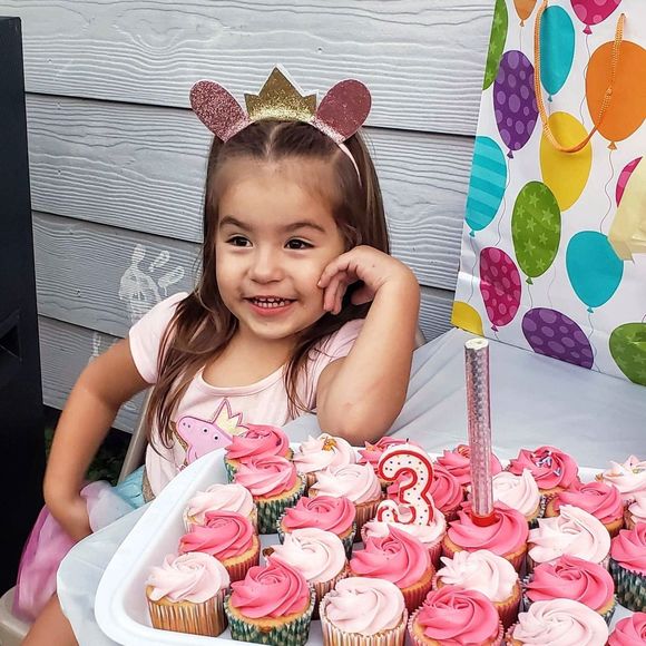 Meet your Posher, Bianca - Picture 1 of 1